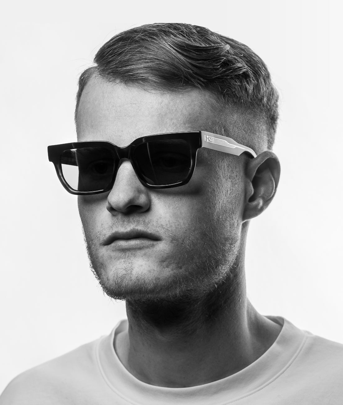 Gafas de sol hombre Negras rectangular - HUCA caras pequeñas